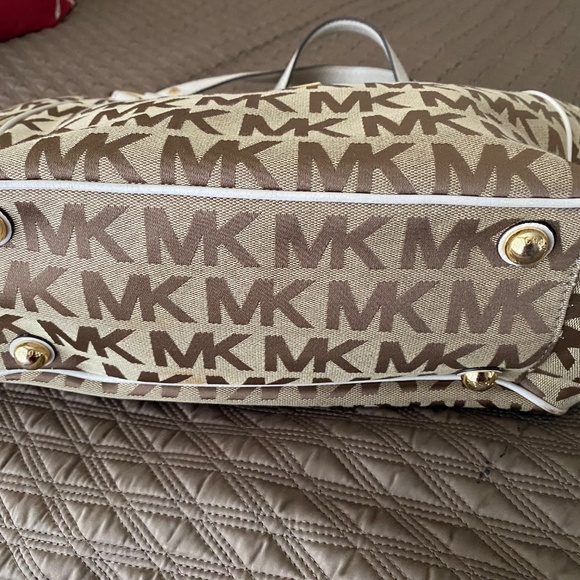 MK bag - Picture 3 of 5